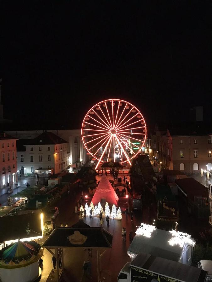 Hotel Am Markt Karlsruhe Esterno foto