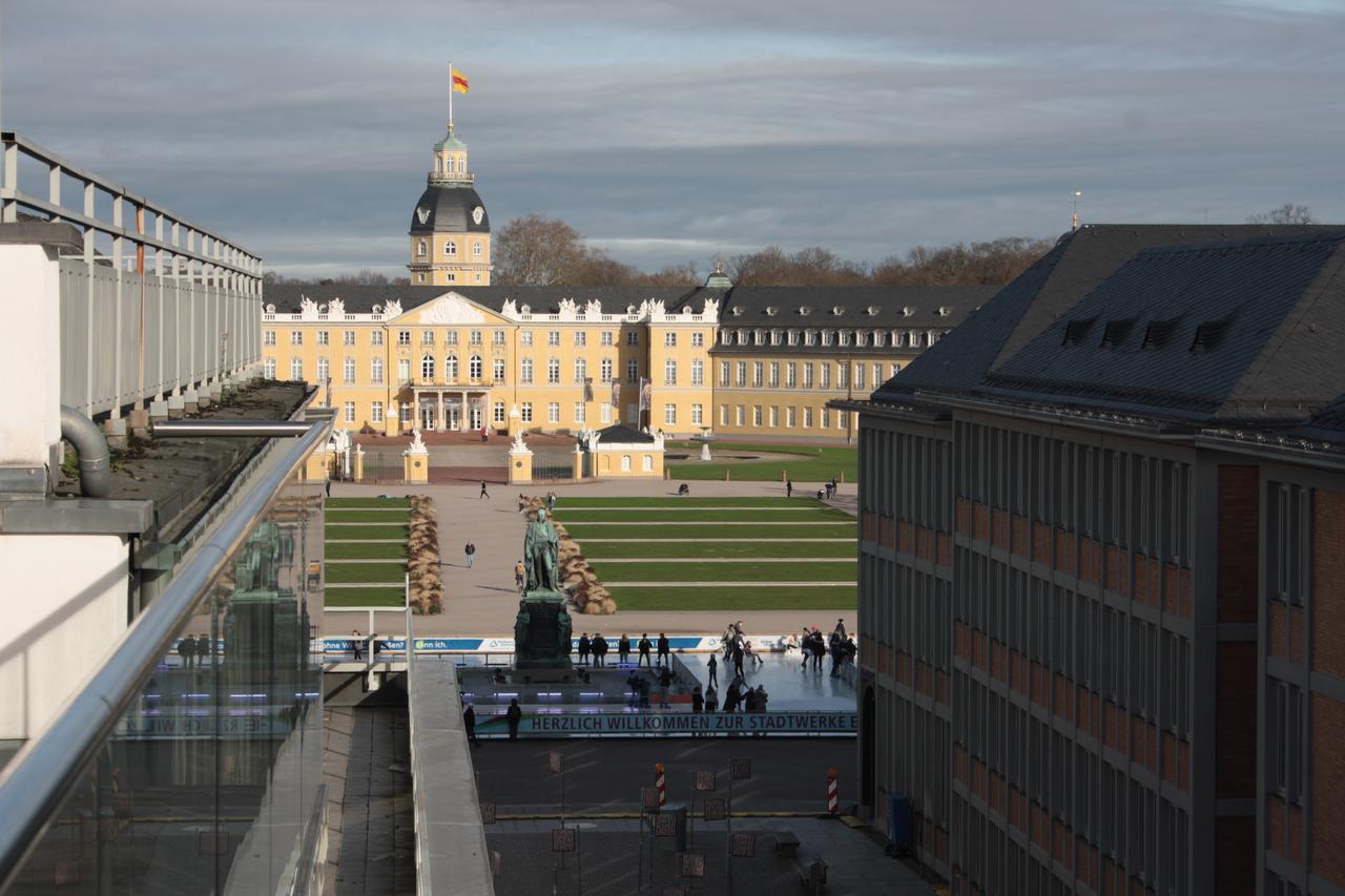 Hotel Am Markt Karlsruhe Esterno foto