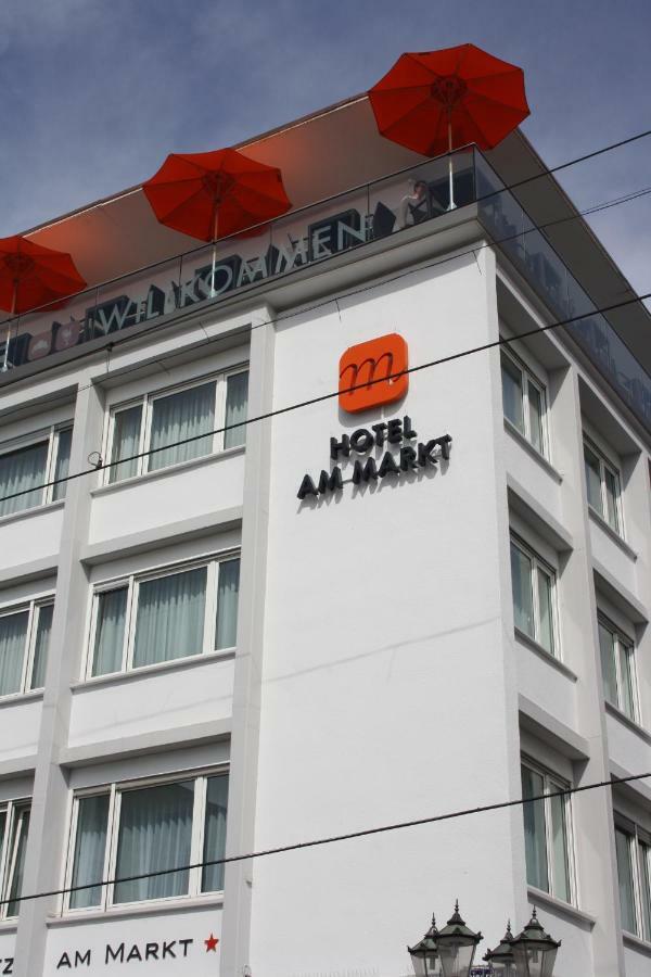 Hotel Am Markt Karlsruhe Esterno foto