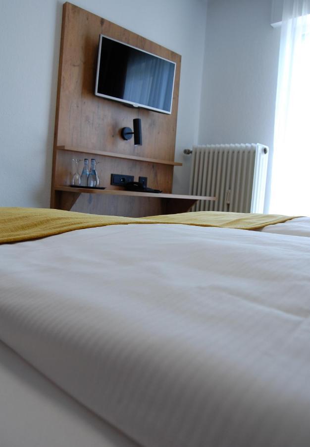 Hotel Am Markt Karlsruhe Esterno foto